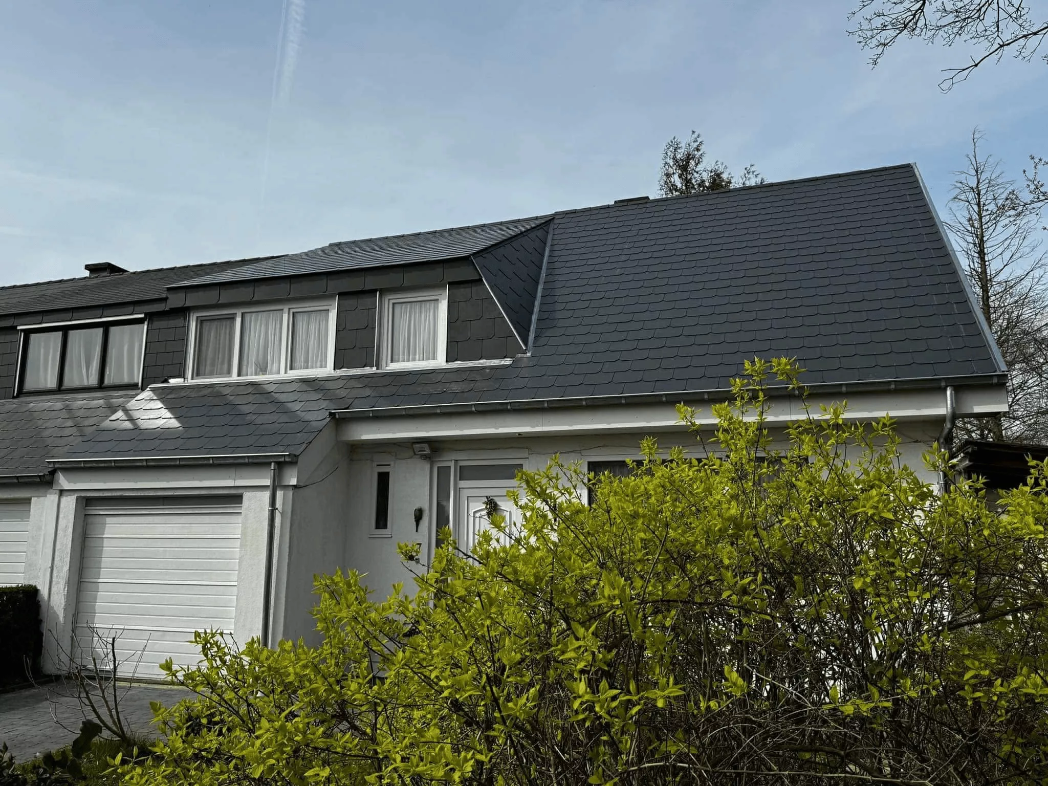 dcf7c38e-9993-413f-be49-062523f807e3